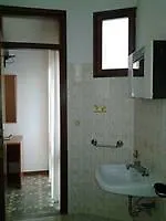 Otel Lelysee 2*
